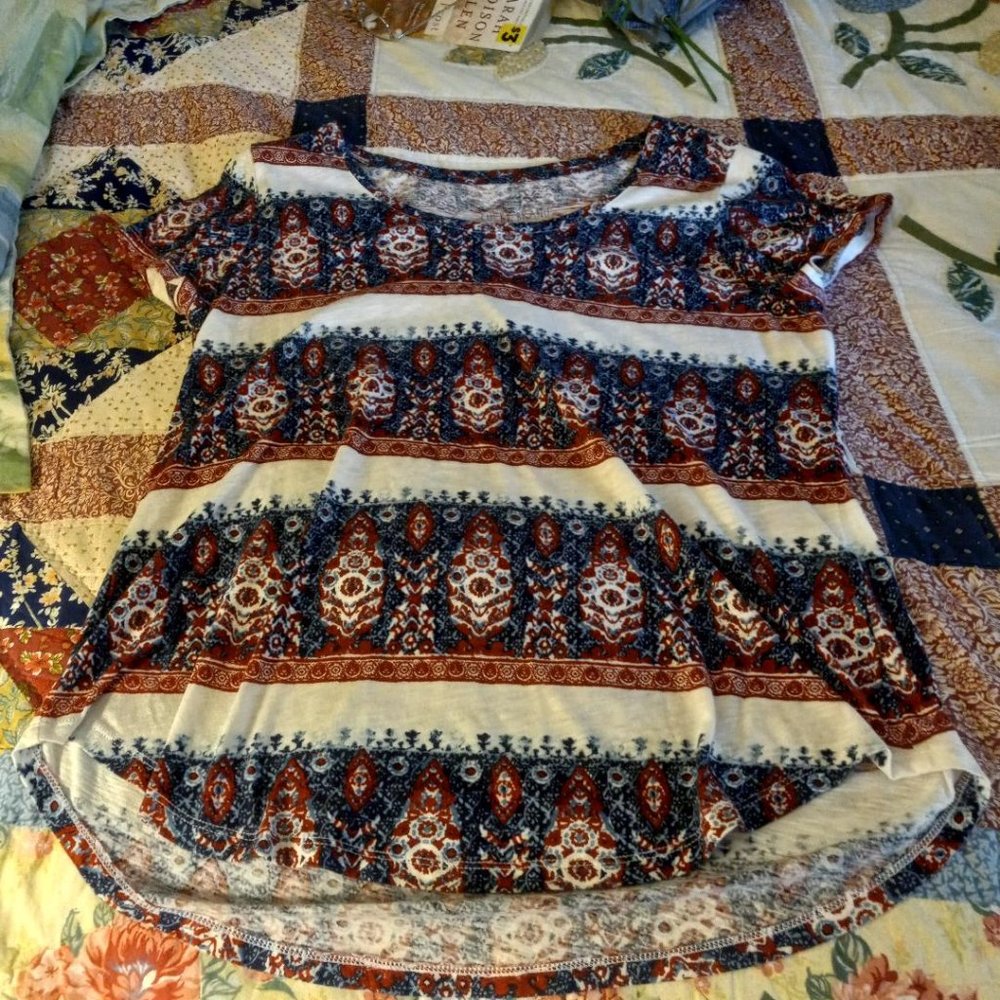 Lucky Brand Causal Paisley Pullover Top Short Sleeves Size L